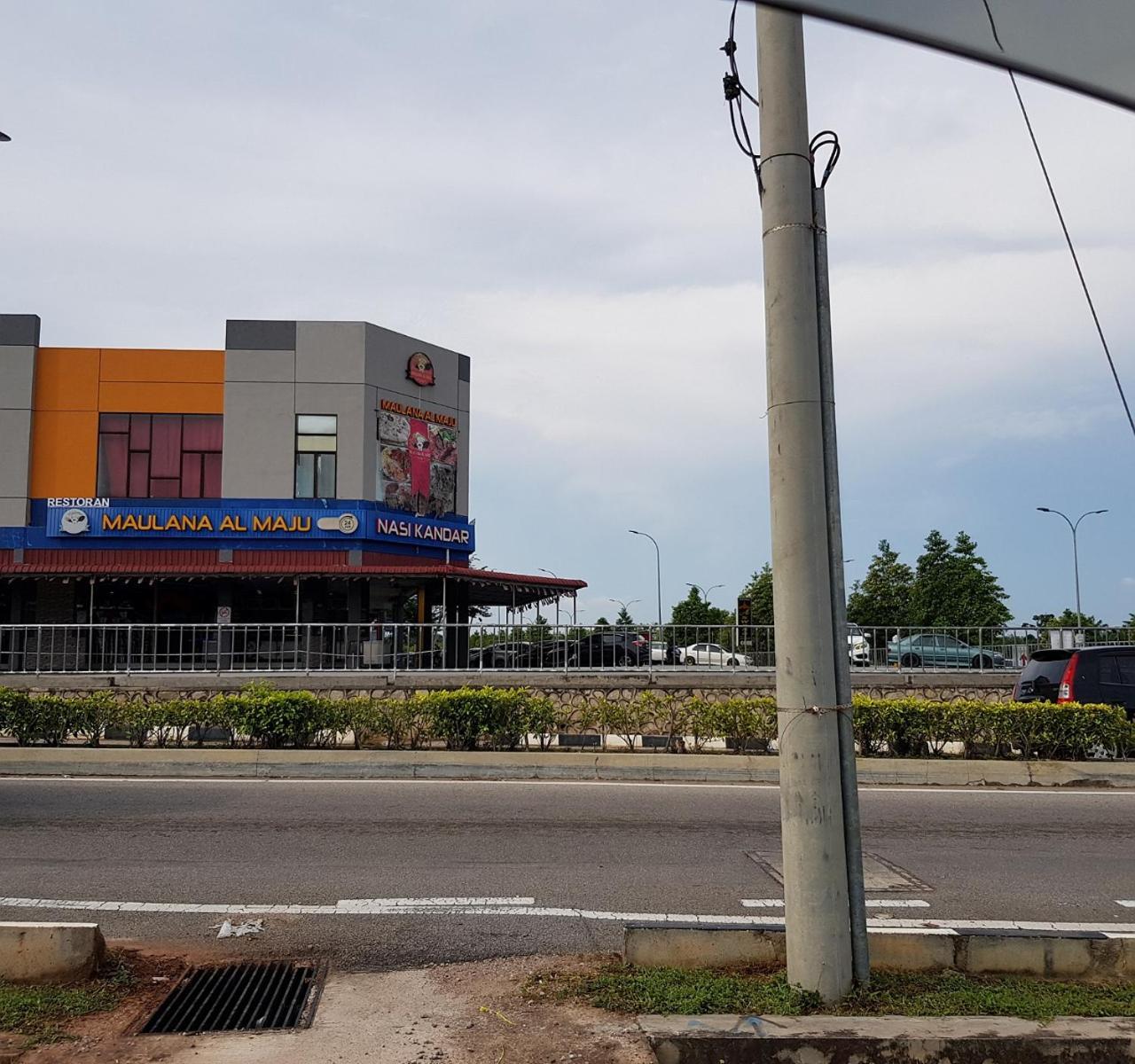Selendang In Krubong Near Std Hang Jebat, Mitc & Utem ملقا المظهر الخارجي الصورة
