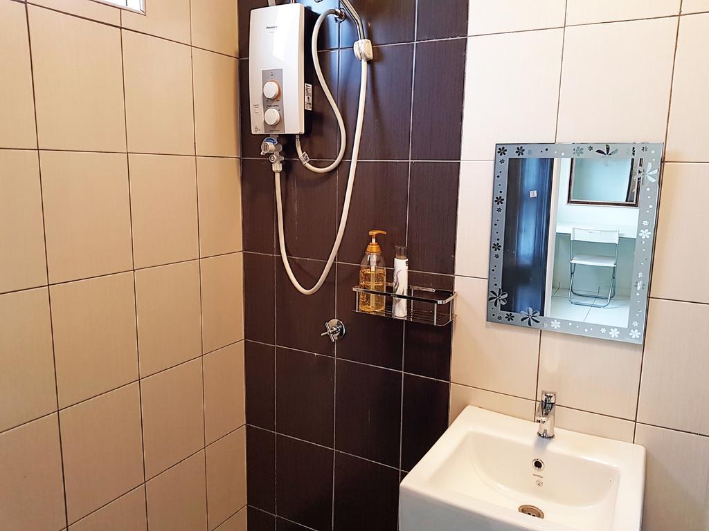 Selendang In Krubong Near Std Hang Jebat, Mitc & Utem ملقا المظهر الخارجي الصورة