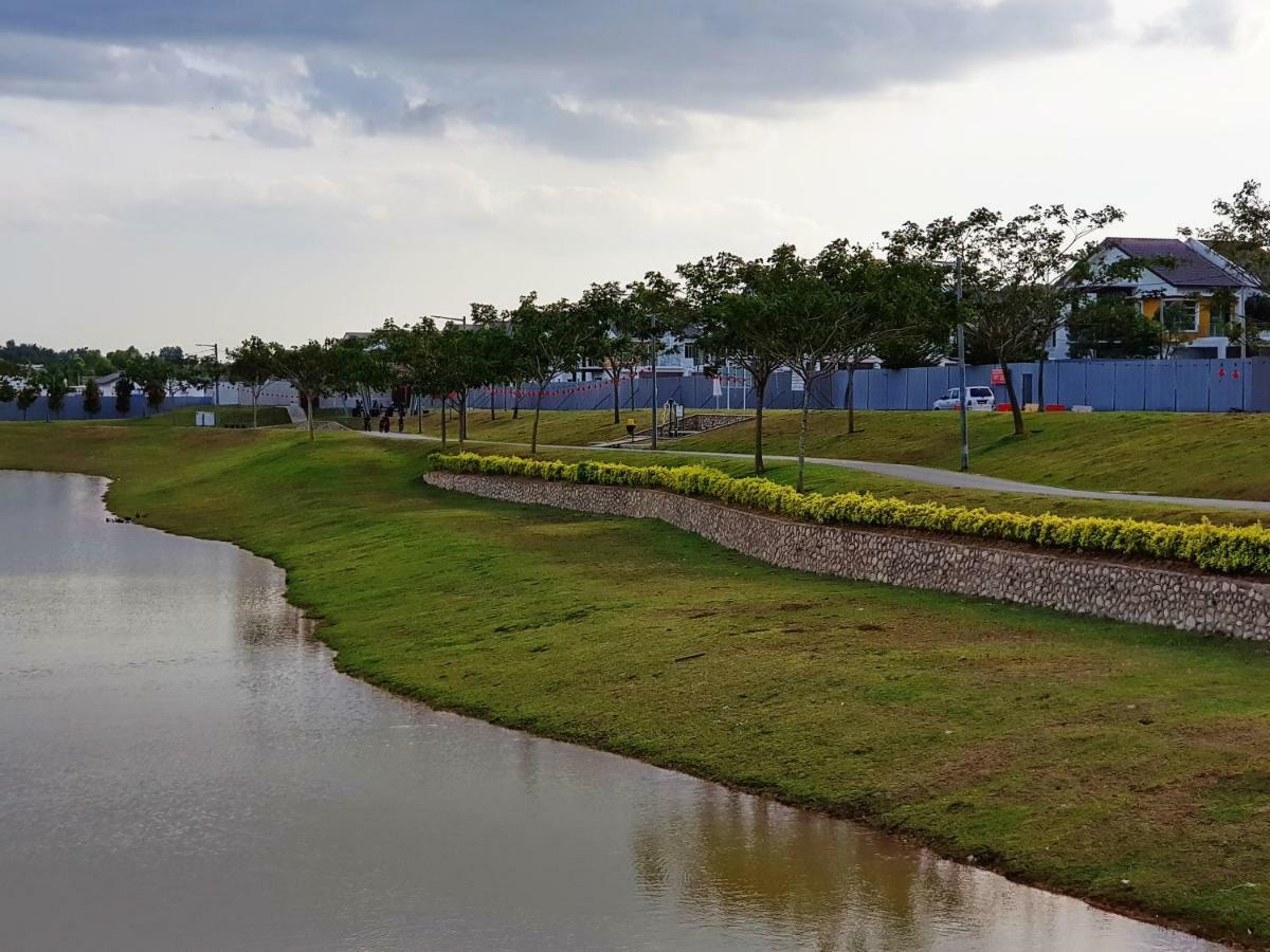 Selendang In Krubong Near Std Hang Jebat, Mitc & Utem ملقا المظهر الخارجي الصورة